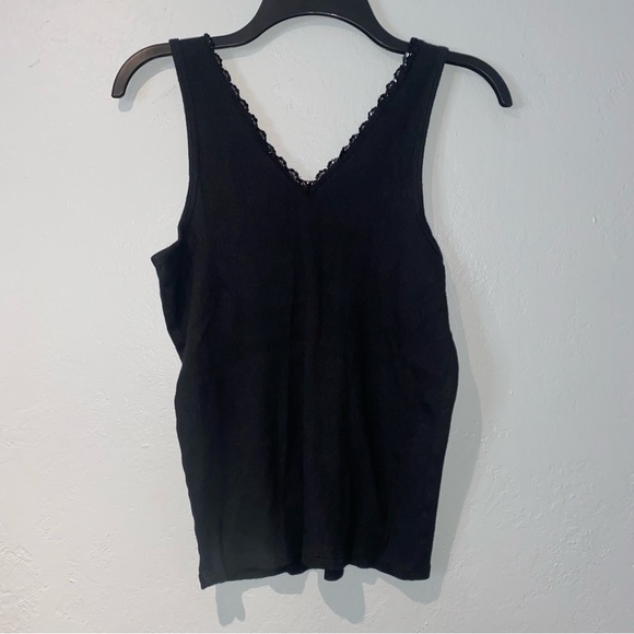Ellemenno Sequin Black Layering Tank - Picture 4 of 4